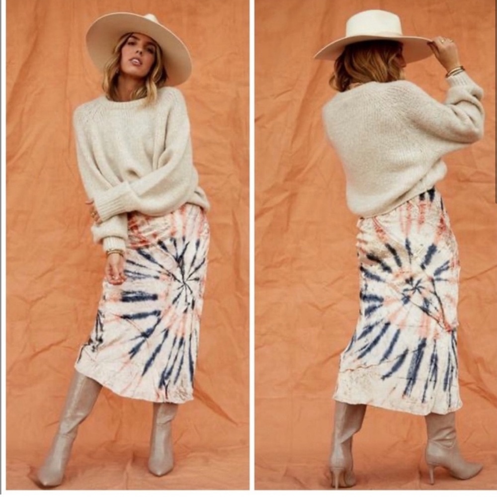 Free people crushed velvet tie dye skirt